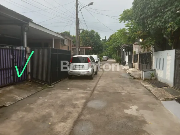 image RUMAH DI CIMANGGIS (3)