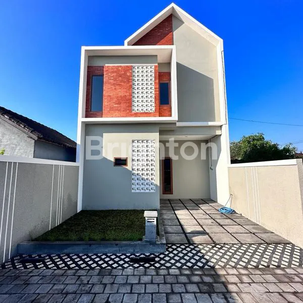 image RUMAH 2 LANTAI SHM DEKAT LIVING WORLD, 3 KT (1)