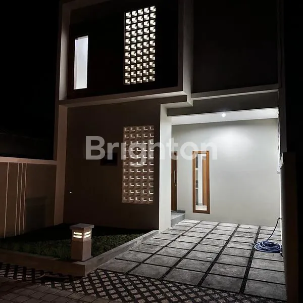 image RUMAH 2 LANTAI SHM DEKAT LIVING WORLD, 3 KT (2)