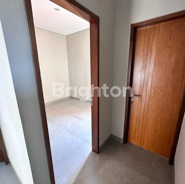 image RUMAH 2 LANTAI SHM DEKAT LIVING WORLD, 3 KT (4)