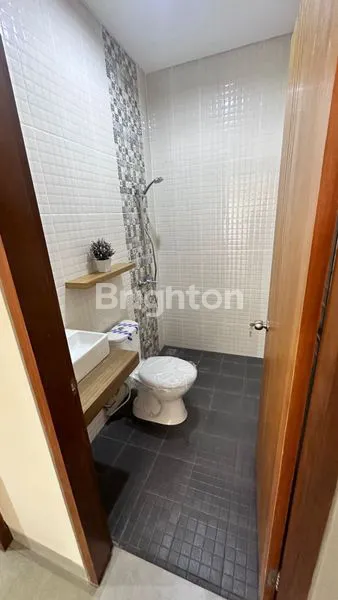 image RUMAH 2 LANTAI SHM DEKAT LIVING WORLD, 3 KT (5)