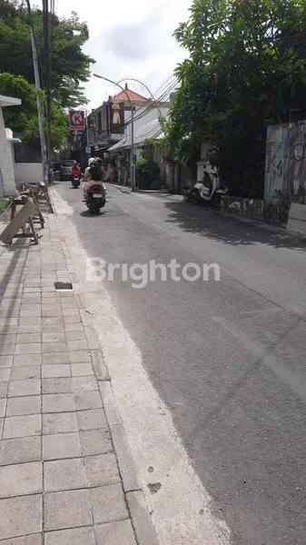 image RUKO BARU SIAP SEWA DI SEMINYAK (4)