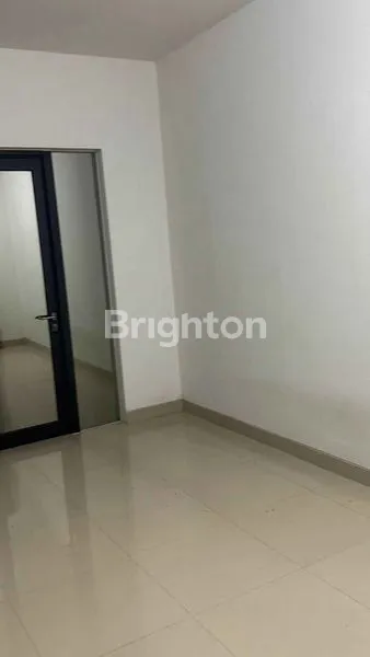 image JUAL RUMAH 2LANTAI GRAND HARVEST CLUSTER DERRYL KEBRAON SURABAYA SELATAN (7)