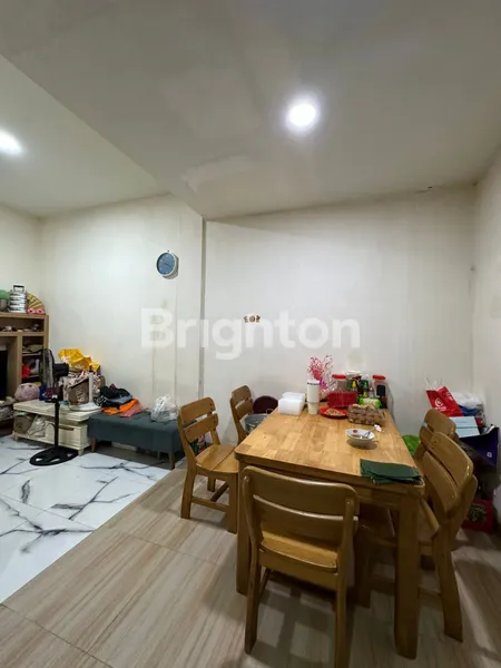 image RUMAH VILLA (6)