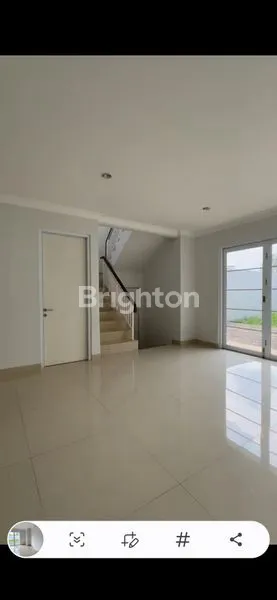 image RUMAH MEWAH 2 LT DI GRANADA ALICANTE GADING SERPONG TANGERANG  (3)