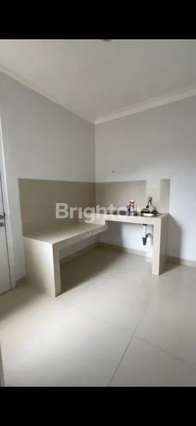 image RUMAH MEWAH 2 LT DI GRANADA ALICANTE GADING SERPONG TANGERANG  (4)