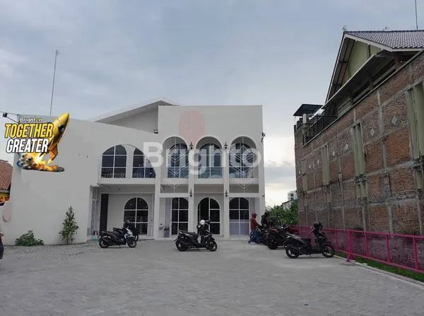 DISEWAKAN GEDUNG RUKO LANTAI 2 LUAS DEKAT KAMPUS UMY TAMANTIRTO KASIHAN BANTUL YOGYAKARTA
