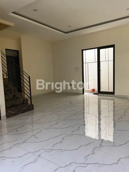 image *RUMAH MINIMALIS GRESS MULYOSARI LEBAR 8 DEKAT RAYA MULYOSARI, PAKUWON CITY, SUTOREJO* (2)