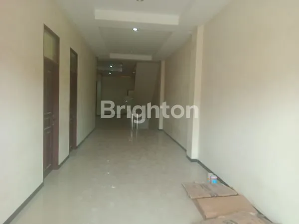 image DISEWAKAN RUKO 3 LANTAI JL.WAHAB SYAHRANIE SAMARINDA (3)