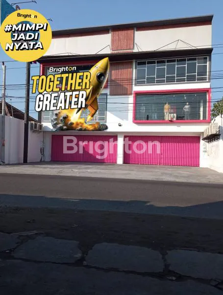 DISEWAKAN RUKO BESAR 2 LANTAI LOKASI SIDOARUM GODEAN SLEMAN YOGYAKARTA