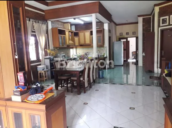 image RUMAH KLASIK HALAMAN LUAS DI PALEM RAJA  BUBULAK  (7)