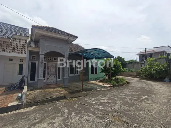 image RUMAH HOOK 3KT DI KOMPLEK BUKIT SUKATANI, PALEMBANG (6)