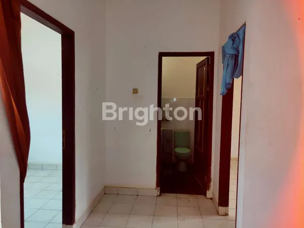 image DISEWAKAN RUMAH NYAMAN TYPE 75 | 3 KT | LOKASI STRATEGIS | DEKAT MINIMARKET (6)