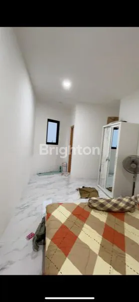 image RUMAH DIJUAL SIAP HUNI JELAMBAR JAKARTA BARAT (8)