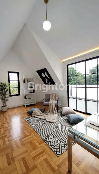 image RUMAH BARU DI JAGAKARSA JAKARTA SELATAN (2)