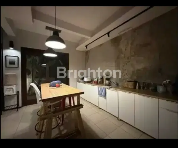 image RUMAH DIJUAL DI KOMPLEK BILLY MOON PONDOK KELAPA  (3)