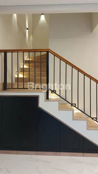 image RUMAH 3 LANTAI BRAND-NEW MODERN FARM HOUSE JAGAKARSA JAKARTA SELATAN (8)