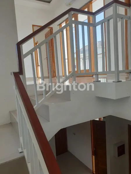 image RUMAH EKSLUSIF 2 LANTAI DI PIDADA DENGAN DESAIN MODERN, LINGKUNGAN NYAMAN DAN RAPI. SANGAT COCOK UNTUK HUNIAN KELUARGA MAUPUN INVESTASI. (5)