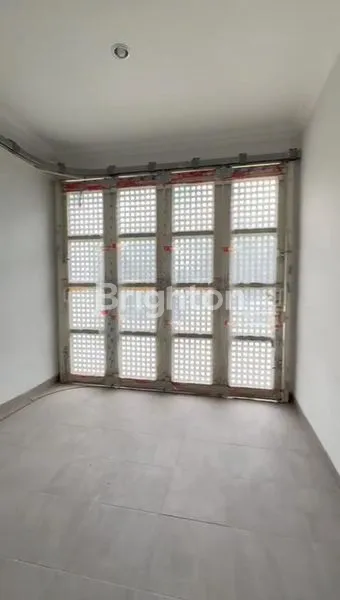 image RUMAH BARU 2 LANTAI SIAP HUNI DI GRANADA ALICANTE GADING SERPONG TANGERANG (8)