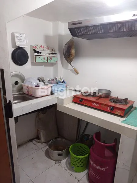 image SIAP CUAN! RUMAH KOS 6 KT SELANGKAH KE PARAGON MALL PEMUDA (3)