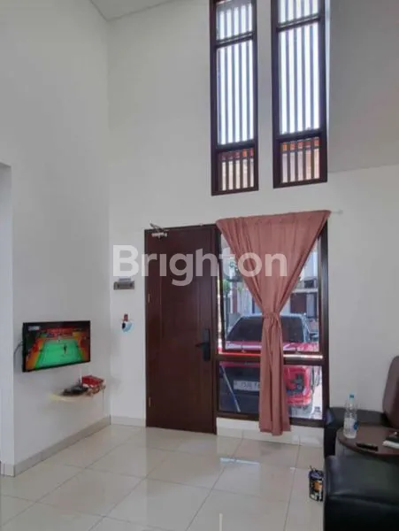 image RUMAH MODERN ASRI DI CITRA SENTUL RAYA - BOGOR (5)