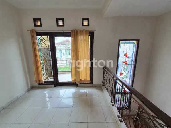 image RUMAH KONTRAKAN 2 LANTAI LT 144M² DI PURI MEDITERANIA (4)