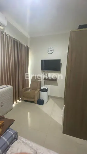 image RUMAH 2 LANTAI DI CLUSTER GREEN GARDEN, CISAUK (7)