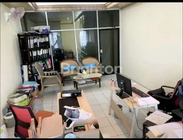 image RUKO BOROBUDUR, 3,5 LANTAI SIAP USAHA (4)