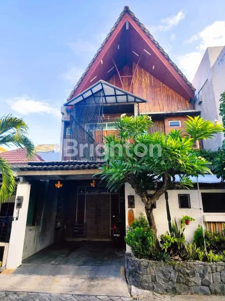 image RUMAH MEWAH 2,5 LANTAI, FULL FURNISH DI PALM SPRING REGENCY JAMBANGAN  (1)