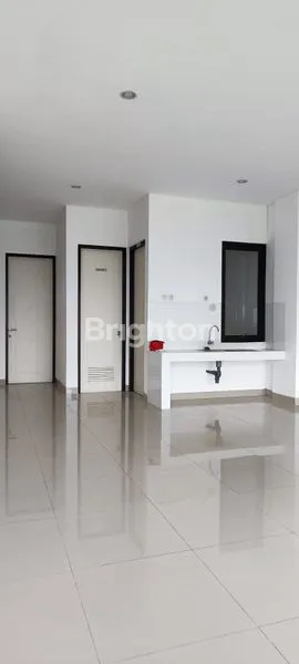 image ​RUKO LUXURY DESAIN MODERN DENGAN ROOFTOP – SIAP HUNI, COCOK UNTUK OFFICE, CAFE, ATAU STUDIO (2)