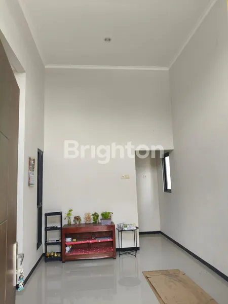 image RUMAH SEWA STRATEGIS – GUNUNG ANYAR ( 1 KM DARI MERR) (2)