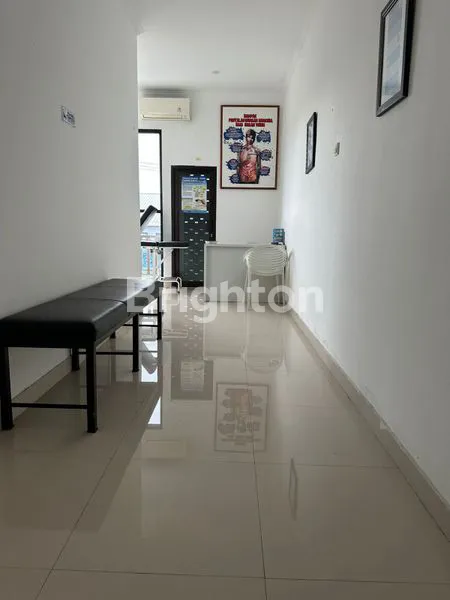 image RUKO STRATEGIS 2 LANTAI DI AREA SEMINYAK (6)