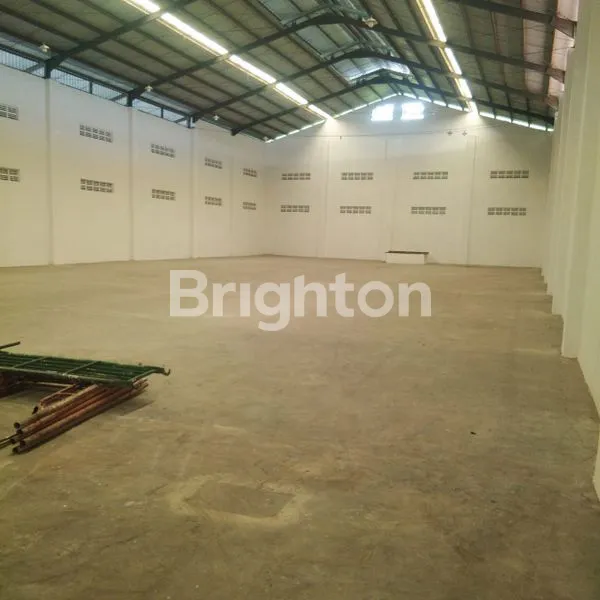 image GUDANG SIAP PAKAI DI NGANJUK (5)