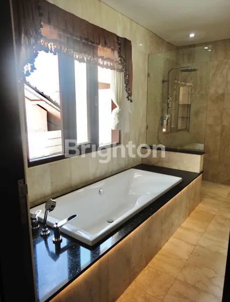 image VILLA FULLY FURNISHED IN NUSA DUA (5)