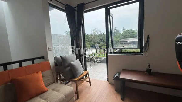 image RUMAH SIAP HUNI DI AMADEA PONDOK CABE, DEKAT MRT (3)