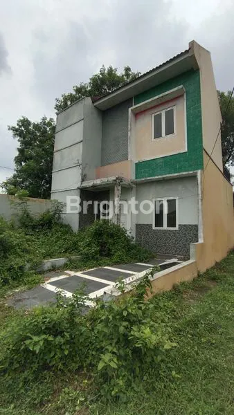 image RUMAH 2 LANTAI DI BETET PESANTREN KEDIRI (5)