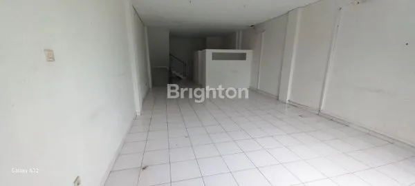 image DI SEWA DAN DI JUAL, RUKO STRATEGIS 3.5 LT, PINGGIR JLN RAYA UTAMA ALTERNATIF CIBUBUR. (4)