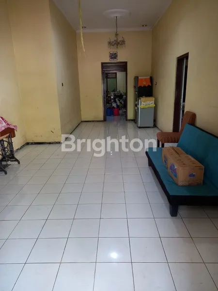 image RUMAH KOST DI KETINTANG MADYA DEKAT KAMPUS UNESA, DEKAT ROYAL PLAZA, DEKAT AHMAD YANI (4)
