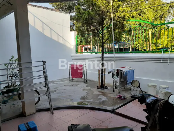 image RUMAH KOST DI KETINTANG MADYA DEKAT KAMPUS UNESA, DEKAT ROYAL PLAZA, DEKAT AHMAD YANI (6)