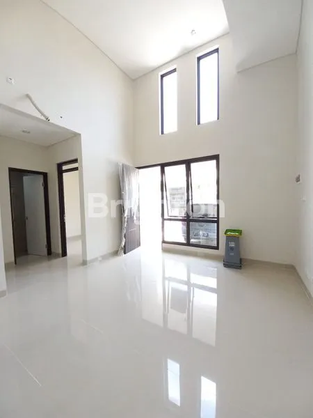 image RUMAH TERAWAT SIAP HUNI DIKAWASAN ELITE MAHAKARYA  CIPUTRA SENTUL (3)