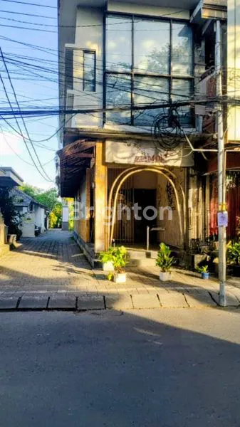 image RESTAURANT 100 M 2 UBUD (1)