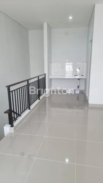 image ILLAGO GRANDE, GADING SERPONG, 2 LANTAI, SANGAT STRATEGIS, BERADA DI PUSAT KOTA GADING SERPONG (4)