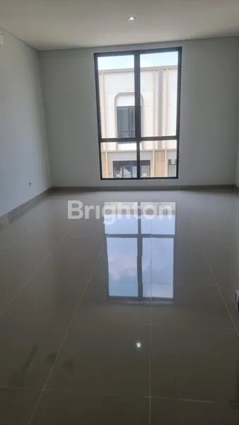 image ILLAGO GRANDE, GADING SERPONG, 2 LANTAI, SANGAT STRATEGIS, BERADA DI PUSAT KOTA GADING SERPONG (5)