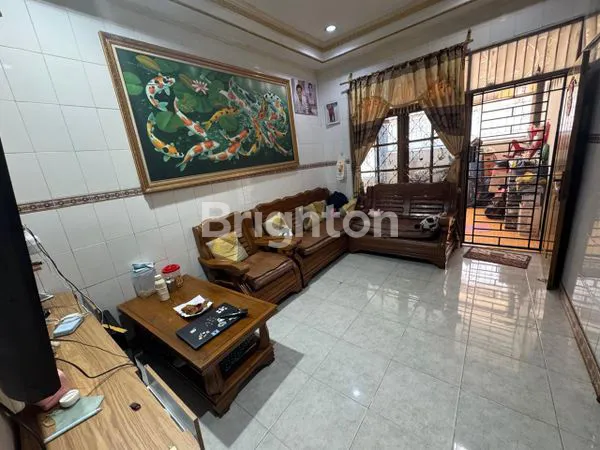 image RUMAH 4KT SIAP HUNI, LOKASI STRATEGIS BEBAS BANJIR (7)