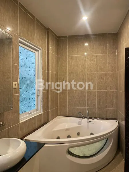 image DISEWAKAN PRIVAT VILLA DI BUKIT VIEW OF SUNSET (5)