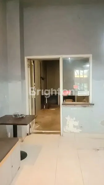 image RUKO 2 LT DI PASAR MODERN PARAMOUNT GADING SERPONG (3)