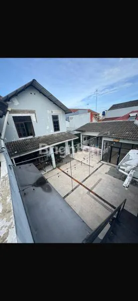 image DISEWAKAN – EX CAFE TANAH & BANGUNAN 2½ LANTAI AREA RUKO KEMANG PRATAMA, BEKASI (1)