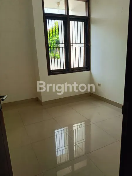 image HUNIAN NYAMAN 5 KT DI KEMANG PRATAMA, DEKAT FASILITAS (8)