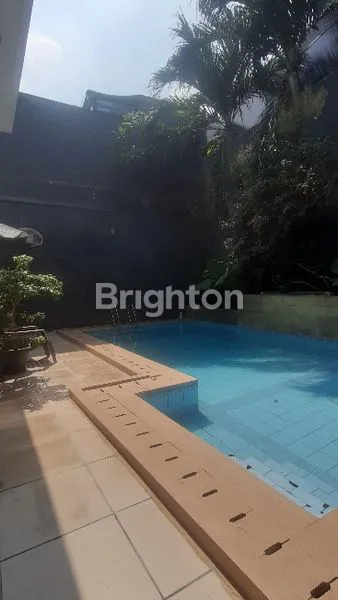 image RUMAH MEWAH & EKSKLUSIF 2,5 LANTAI DI CILANDAK BARAT – ADA KOLAM RENANG | DEKAT MRT (7)
