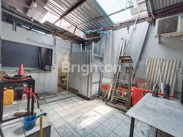 image GUDANG SHOWROOM STRATEGIS – LOKASI PREMIUM DI GATSU TENGAH, DENPASAR UTARA! (5)